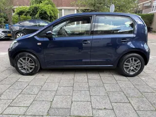 Foto 16 van Volkswagen Up! 1.0 move up! BlueMotion Navi Cruise control parkeersensoren