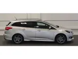Foto 27 van Ford Focus Wagon 1.5 ST-Line Trekhaak Xenon 100% Dealer onderhouden Mooi!