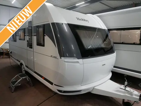 Hobby De Luxe 460 LU model 2027