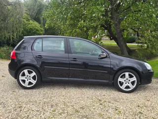 Foto 14 van Volkswagen Golf 1.4 FSI Sportline 5-deurs AIRCO/cruise