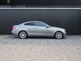 Foto 25 van Mercedes-Benz C-klasse Coupé 180 | HALF LEDER | PDC | STOELVERW. | CRUISE |