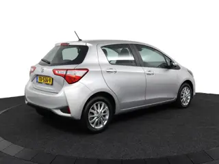 Foto 20 van Toyota Yaris 1.0 VVT-i Aspiration | Radio BT en CD | lm velgen |