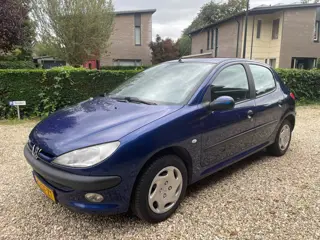 Peugeot 206 1.4 Gentry