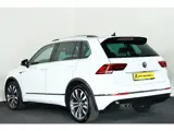 Foto 26 van Volkswagen Tiguan 2.0 TSI 4Motion Highline / LED / ACC / HUD / DynAudio / CarPlay