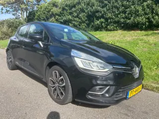 Renault Clio 1.5 dCi Ecoleader Intens - Navi - Clima - PDC