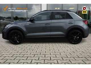 Foto 13 van Volkswagen T-Roc 1.5 TSI R-Line | ACC | Camera | Keyless |