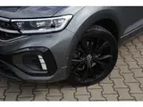 Foto 28 van Volkswagen T-Roc 1.5 TSI R-Line | ACC | Camera | Keyless |