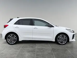 Foto 13 van Kia Rio GT-Line 1.0 T-GDi MHEV 100pk | CAMERA | KEYLESS | STOEL + STUURVERWARMING | APPLE CARPLAY /