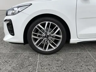 Foto 12 van Kia Rio GT-Line 1.0 T-GDi MHEV 100pk | CAMERA | KEYLESS | STOEL + STUURVERWARMING | APPLE CARPLAY /