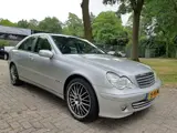 Foto 28 van Mercedes-Benz C-klasse 200 K. 163PK Airco Leder Sportvelgen