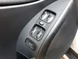 Foto 25 van Mercedes-Benz C-klasse 200 K. 163PK Airco Leder Sportvelgen