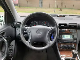 Foto 12 van Mercedes-Benz C-klasse 200 K. 163PK Airco Leder Sportvelgen