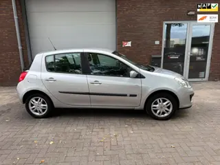 Renault Clio 1.6-16V Dynamique S|AUTOMAAT|NIEUWE APK|AIRCO
