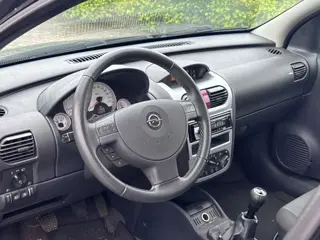 Foto 15 van Opel Corsa 1.2-16V Silverline | Airco | APK 09-07-2027 | Elektrische ramen en spiegels | LM velgen |