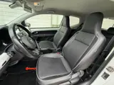 Foto 26 van Volkswagen Up! 1.0 high up! BlueMotion Navi stoelverwarming park sensor airco bluetooth