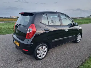 Foto 17 van Hyundai I10 1.1 i-Drive Cool Airco Trekhaak
