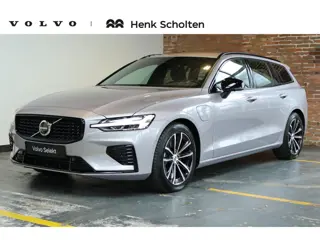 Volvo V60 T8 Plug-in hybrid AWD Plus Dark | 360° Parkeercamera | Semi-Electrische Wegklapbare Trekha