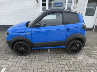Foto 19 van Ligier Brommobiel Myli R.EBEL 8 kWh/ Airco/ Camera/ Stoelverwarming/ Apple Carplay