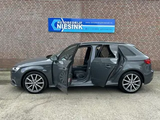 Foto 19 van Audi A3 Sportback 1.4 e-tron S-Line Pano/Carplay/Cruise/Stoelverwarming