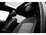 Foto 29 van Volkswagen Tiguan Allspace 1.5 TSI Highline Business R 7-Persoons PANO TREKHAAK