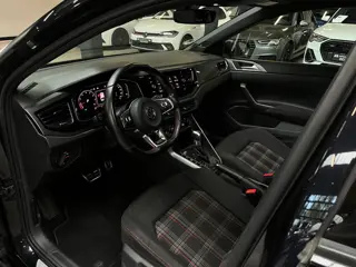 Foto 14 van Volkswagen Polo 2.0 TSI GTI Pano/Park-Pilot/CarPlay/Automaat