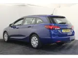 Foto 28 van Opel Astra Sports Tourer 1.2 Business Executive |Camera|Navi|Trekhaak|