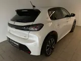 Foto 26 van Peugeot 208 1.2 PureTech GT Pack 130PK AUTOMAAT PARELMOER WIT AIRCO CLIMA NAVI CRUISE KEYLESS APPLE