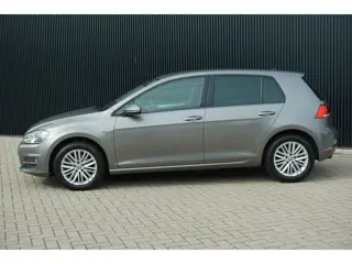 Foto 20 van Volkswagen Golf 1.2 TSI Business Edition R Connected DSG| Cruise| Cup editie