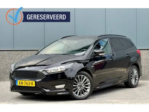 Ford FOCUS Wagon 1.0 ST-line 140PK Carplay | Stoelverwarming | PDC
