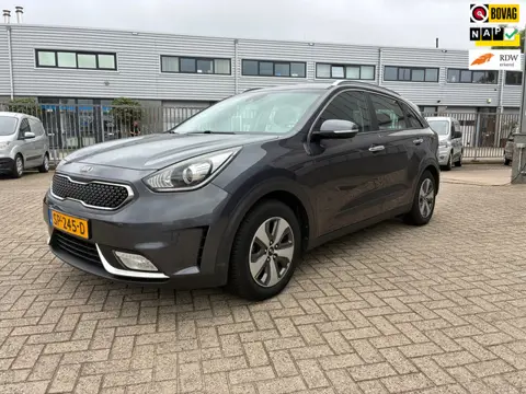 Kia Niro 1.6 GDi Hybrid DynamicLine ECC NAV TREKH