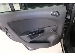 Foto 18 van Opel Corsa 1.3 CDTi EcoFlex S/S Business Edition
