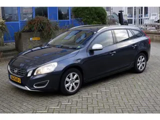 Volvo V60 1.6 D2 Momentum