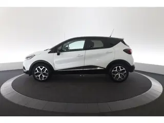 Foto 15 van Renault Captur 1.3 TCe Intens (bj 2019, automaat)