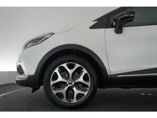 Foto 17 van Renault Captur 1.3 TCe Intens (bj 2019, automaat)