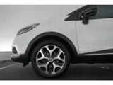 Foto 27 van Renault Captur 1.3 TCe Intens (bj 2019, automaat)