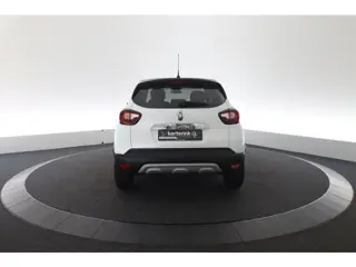 Foto 19 van Renault Captur 1.3 TCe Intens (bj 2019, automaat)