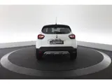 Foto 29 van Renault Captur 1.3 TCe Intens (bj 2019, automaat)