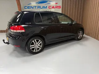 Foto 14 van Volkswagen Golf 1.2 TSI Tour, Trekhaak, Pioneer DVD NAVI, APK