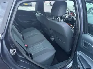 Foto 13 van Ford Fiesta 1.25 Titanium | Zeer goed onderhouden!