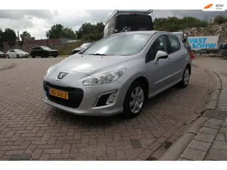 Foto 11 van Peugeot 308 1.6 VTi Première/AIRCO/ NETTE AUTO