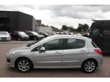 Foto 30 van Peugeot 308 1.6 VTi Première/AIRCO/ NETTE AUTO