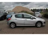 Foto 27 van Peugeot 308 1.6 VTi Première/AIRCO/ NETTE AUTO