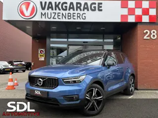 Volvo XC40 1.5 T5 Recharge R-Design // PANO SCHUIF-DAK // TREKHAAK // MEMORY SEATS // HARMAN KARDON 