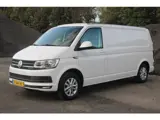 Foto 21 van Volkswagen Transporter 2.0 TDI L2H2 Highline koelwagen