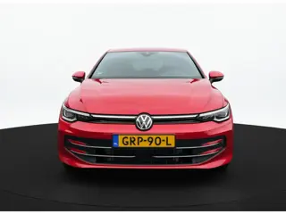 Foto 20 van Volkswagen Golf 1.5 eHybrid 204PK PHEV 50 JAREN EDITIE CAMERA/ALCANTARA/TREKHAAK/HEAD-UP