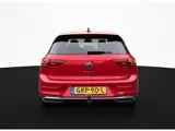 Foto 29 van Volkswagen Golf 1.5 eHybrid 204PK PHEV 50 JAREN EDITIE CAMERA/ALCANTARA/TREKHAAK/HEAD-UP