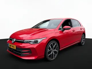 Foto 15 van Volkswagen Golf 1.5 eHybrid 204PK PHEV 50 JAREN EDITIE CAMERA/ALCANTARA/TREKHAAK/HEAD-UP
