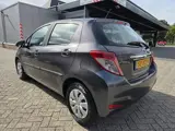 Foto 25 van Toyota Yaris 1.0 VVT-i Aspiration met navigatie