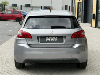 Foto 14 van Peugeot 308 1.6 THP Allure - MF stuur - PDC - Cruise - OrigNL - NAP