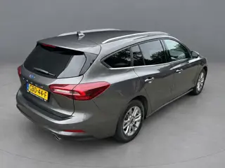 Foto 16 van Ford FOCUS Wagon 1.0 EcoBoost Hybrid Titanium | Cruise | Navi | Clima